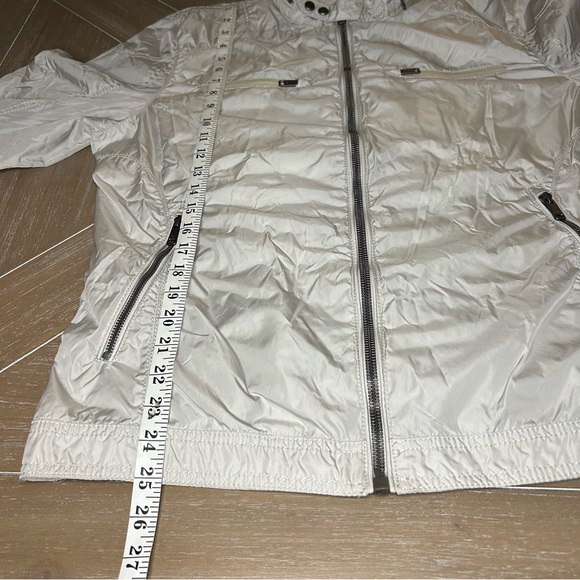 Zara windbreaker Jacket - Picture 9 of 10